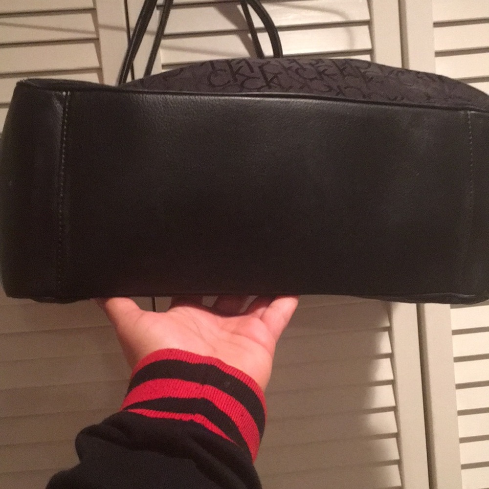 Black Calvin Klein tote bag - Picture 2 of 5